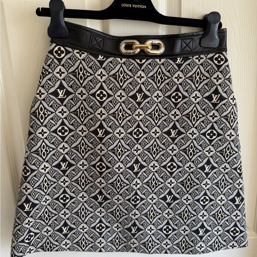 Louis Vuitton Black and White Embellished A-Line Mini Skirt